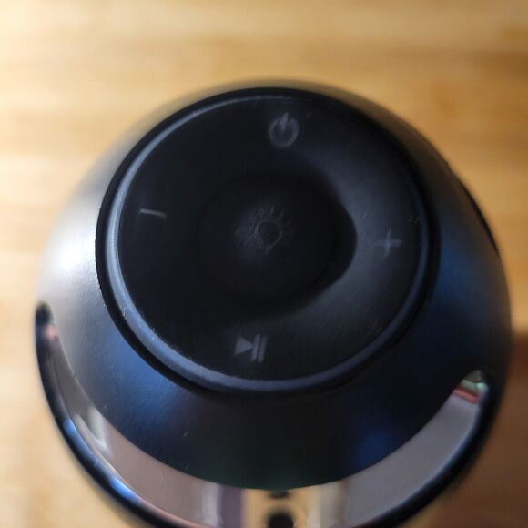 TikiTunes Portable Bluetooth Wireless Speaker Black USB Tunes Party Outdoors - Picture 5 of 7